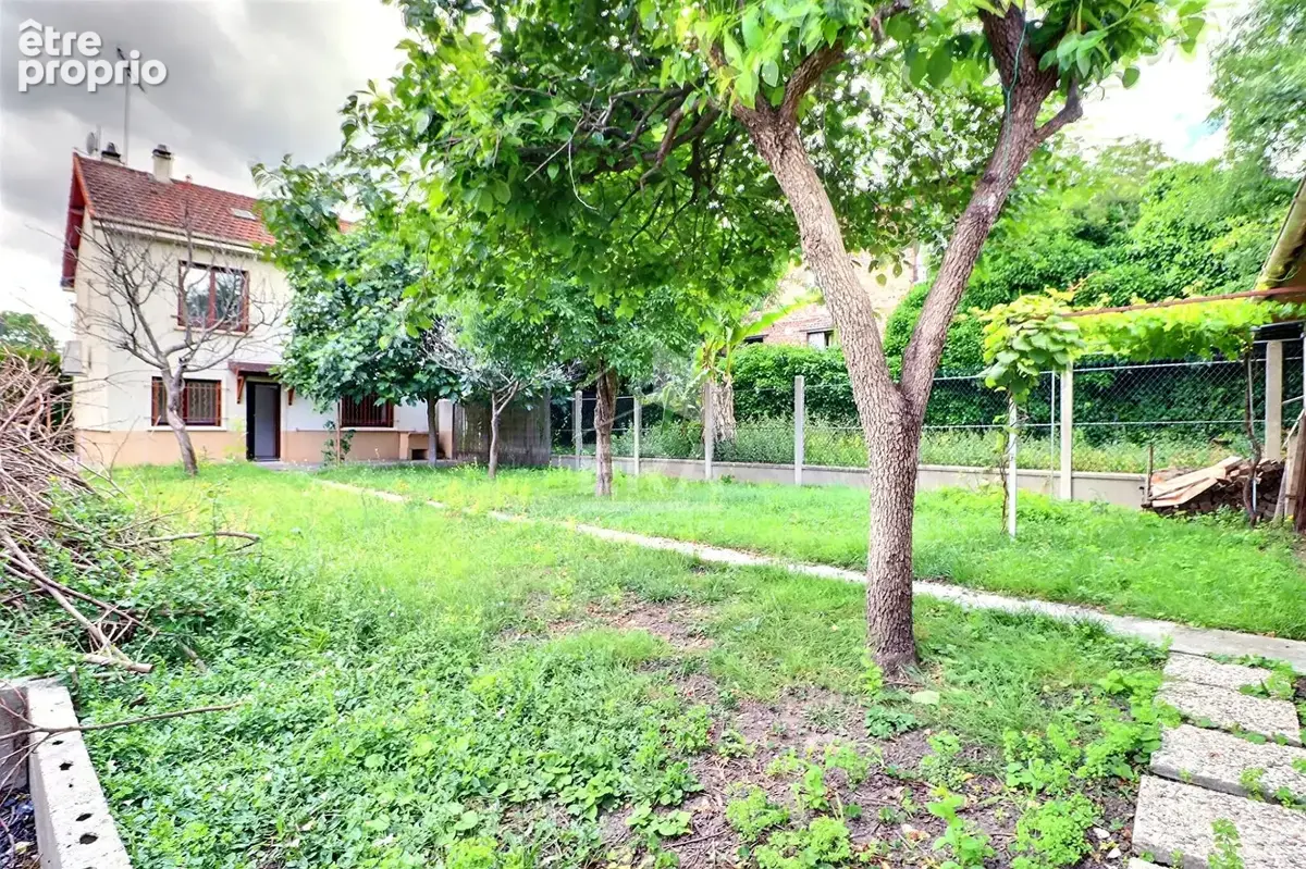 Maison à BOBIGNY