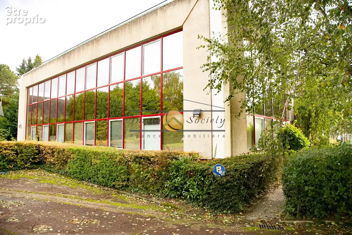 Immeuble de bureaux 750 M2 - photo 2