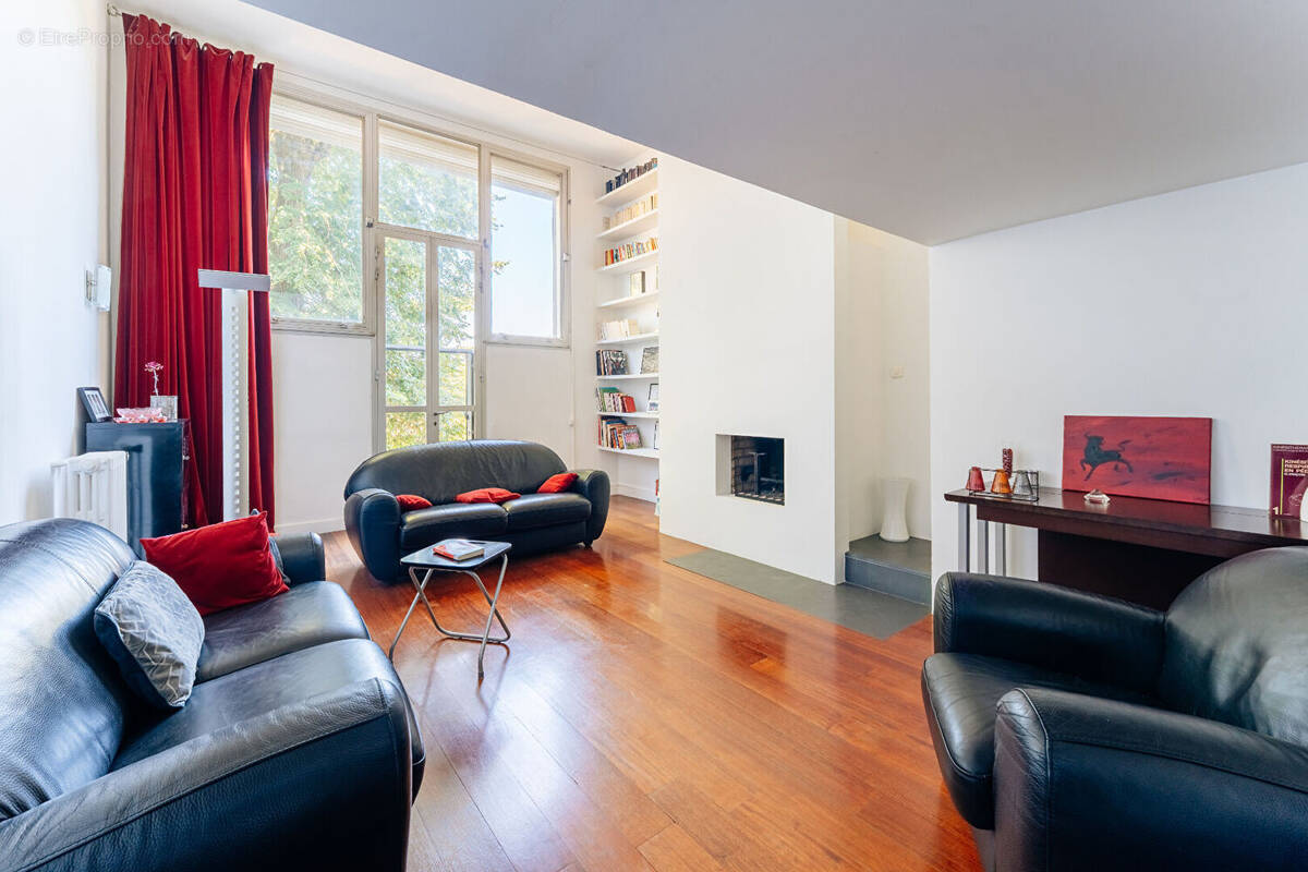 Appartement à LE PLESSIS-ROBINSON