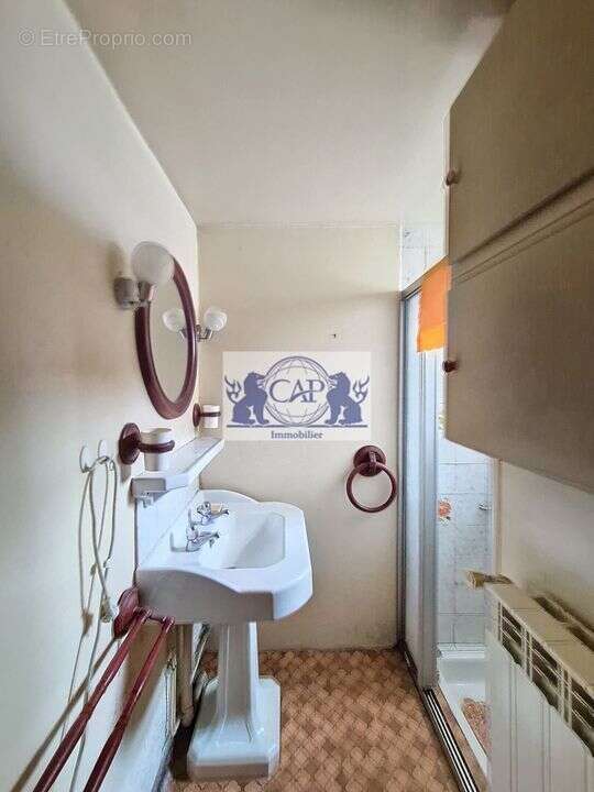 Maison à PONT-SUR-YONNE