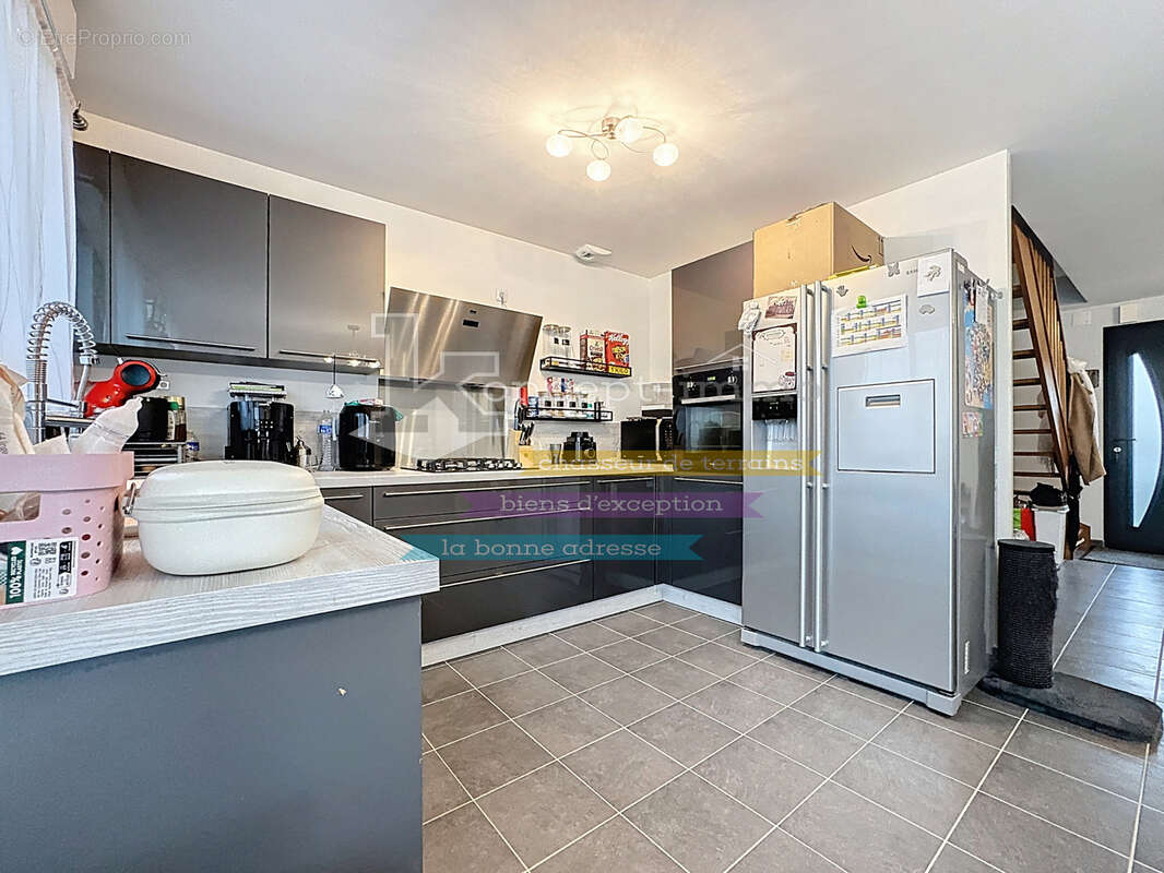 n°4 - Maison à WAVIGNIES