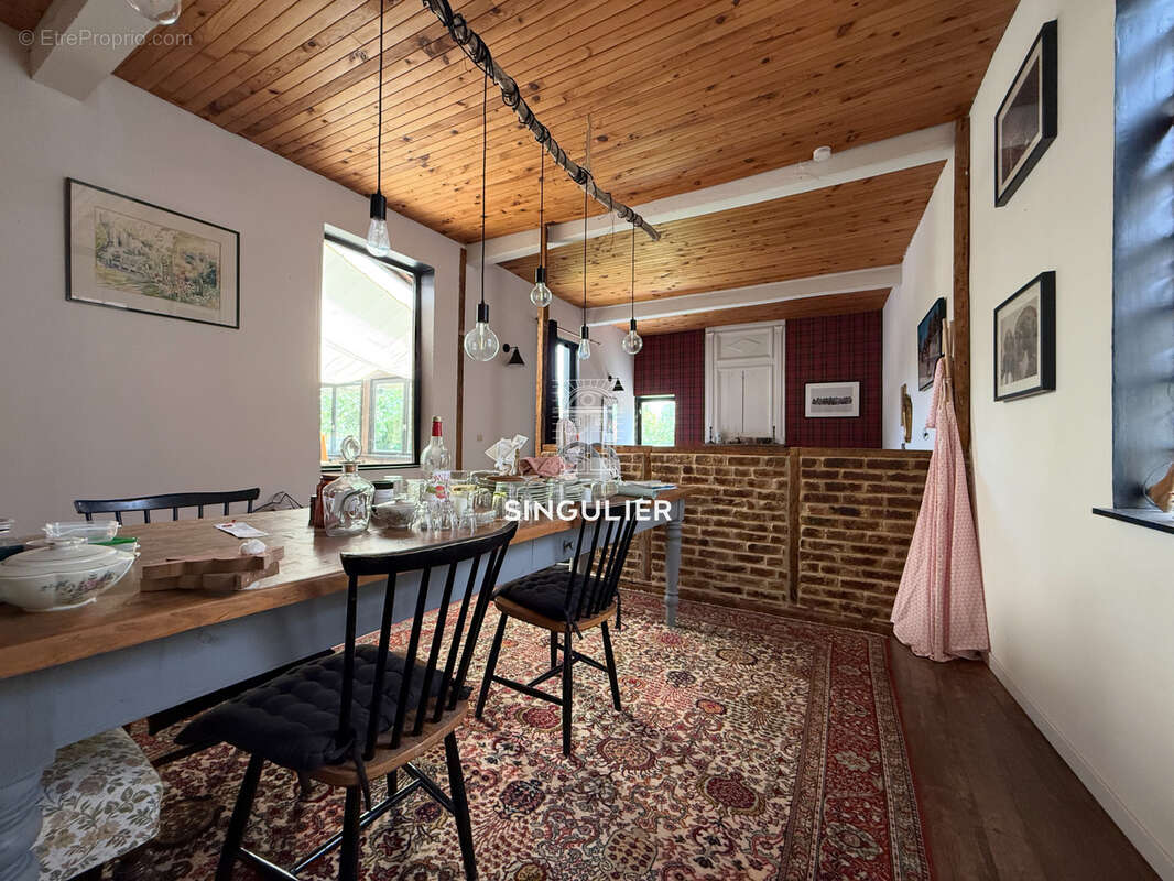 Maison à RAYE-SUR-AUTHIE