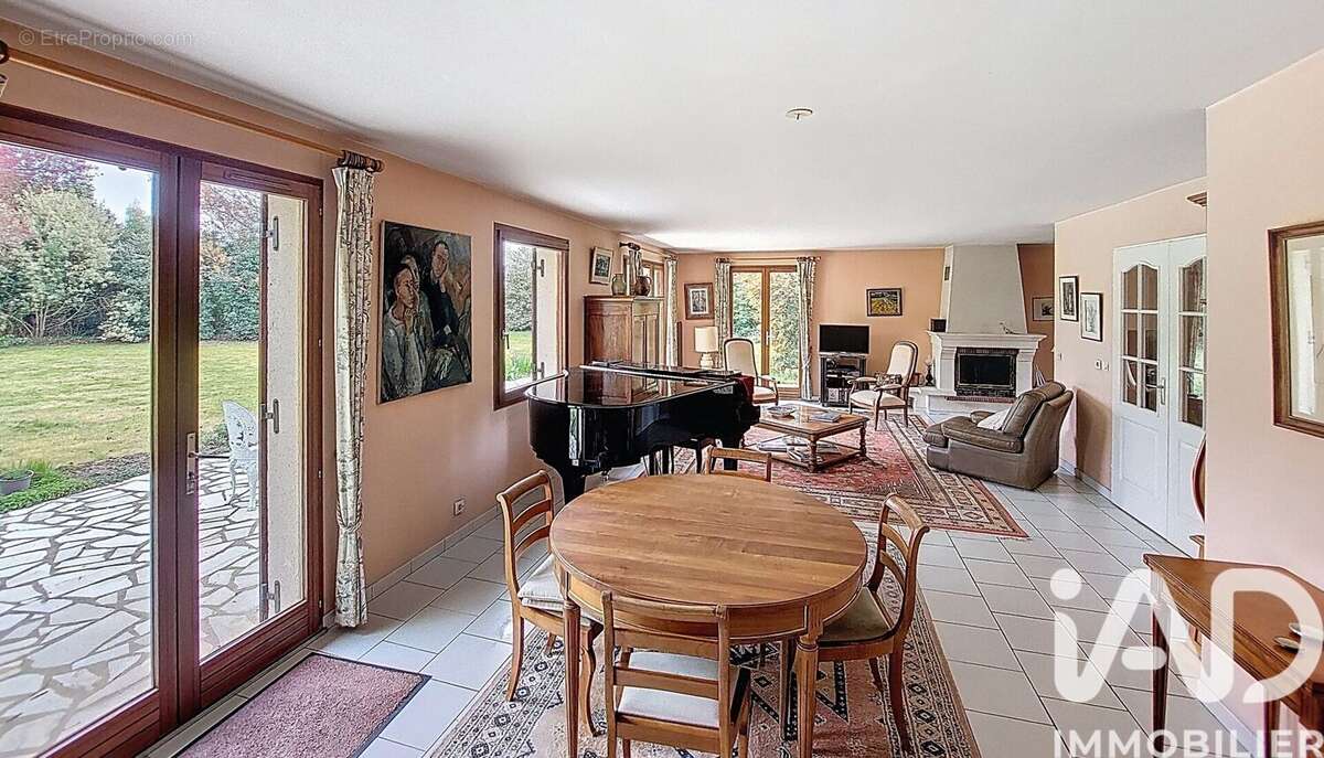 Photo 6 - Maison à MANDRES-LES-ROSES