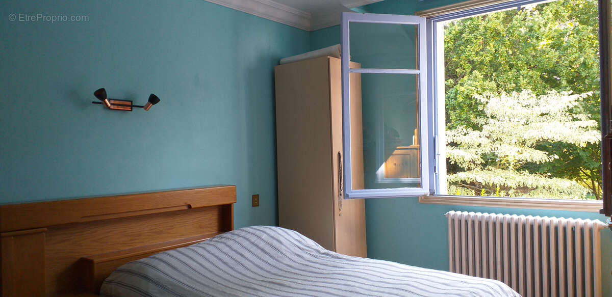 Maison à SAINT-NICOLAS-DE-LA-GRAVE