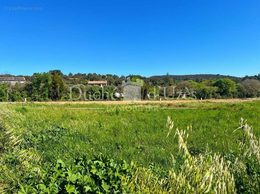 Photo 2 - Terrain à UZES