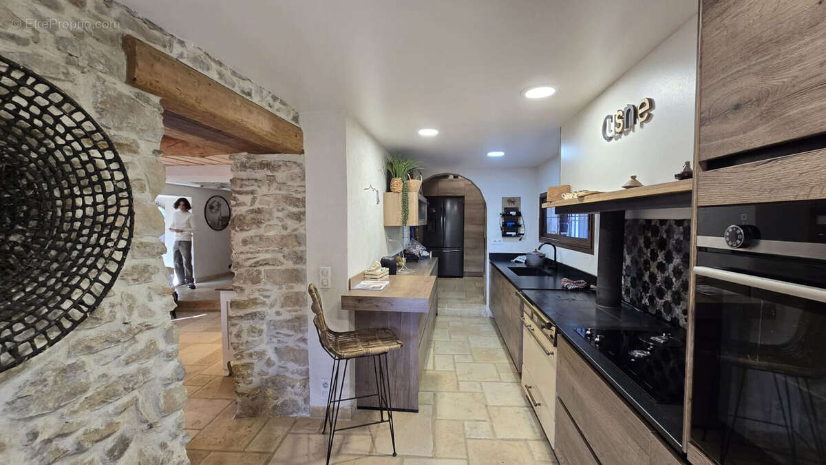 Maison à LE CASTELLET