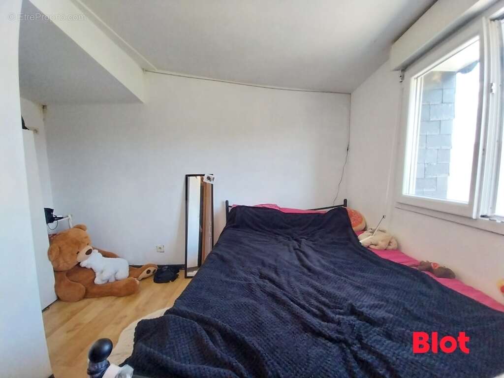 Maison à MINIAC-MORVAN