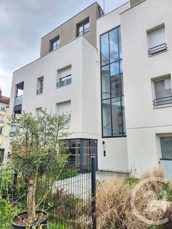 Appartement à VILLEURBANNE