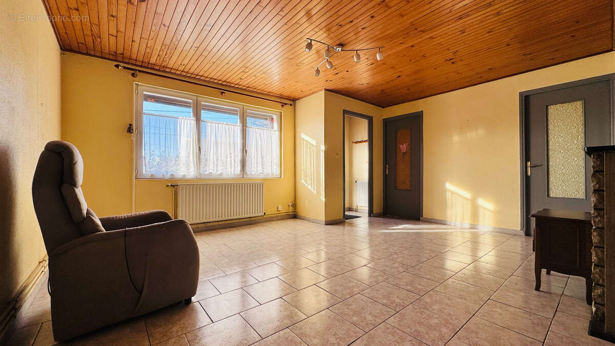 Maison à MAZINGARBE