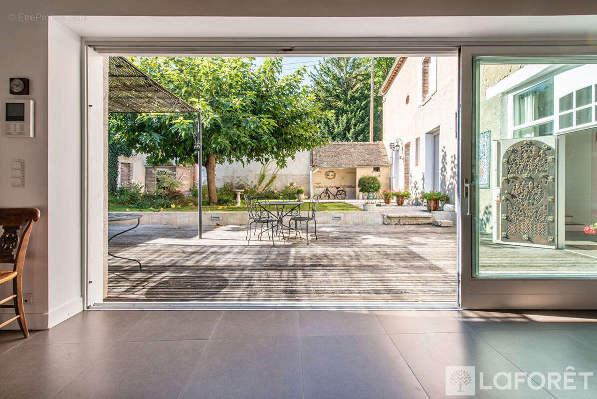Maison à FONTAINEBLEAU