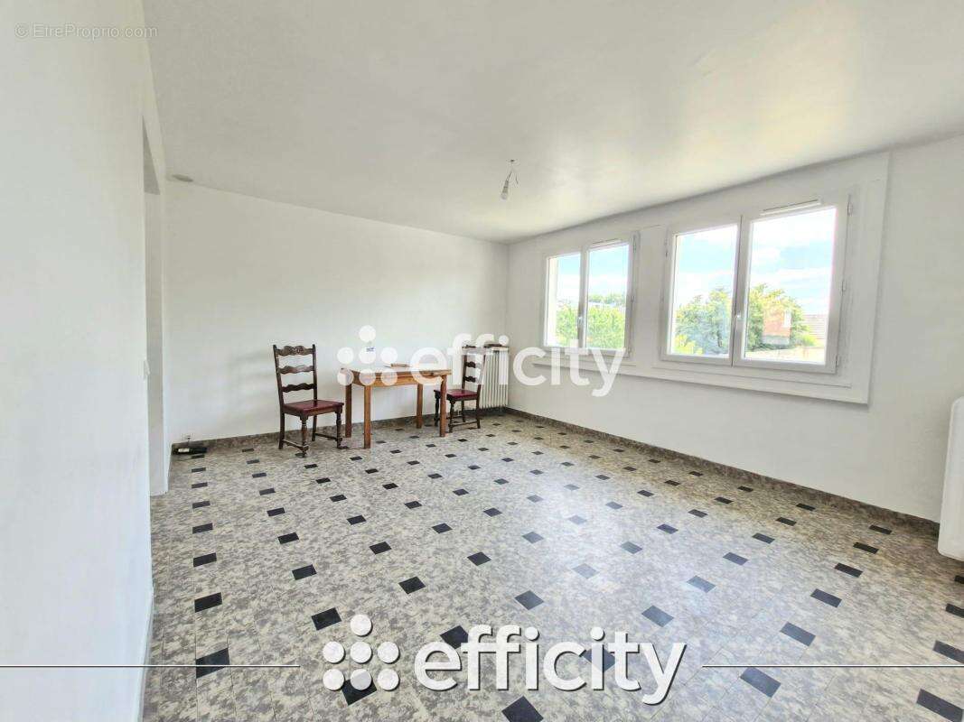 Maison à VILLEPARISIS