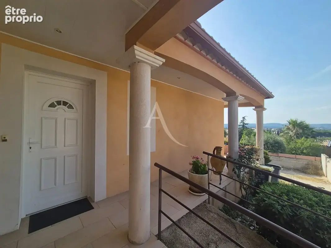 Maison de plain pied sur Balaruc Les Bains 3 pièce(s) 80 m2 terrain 1000m² - photo 12