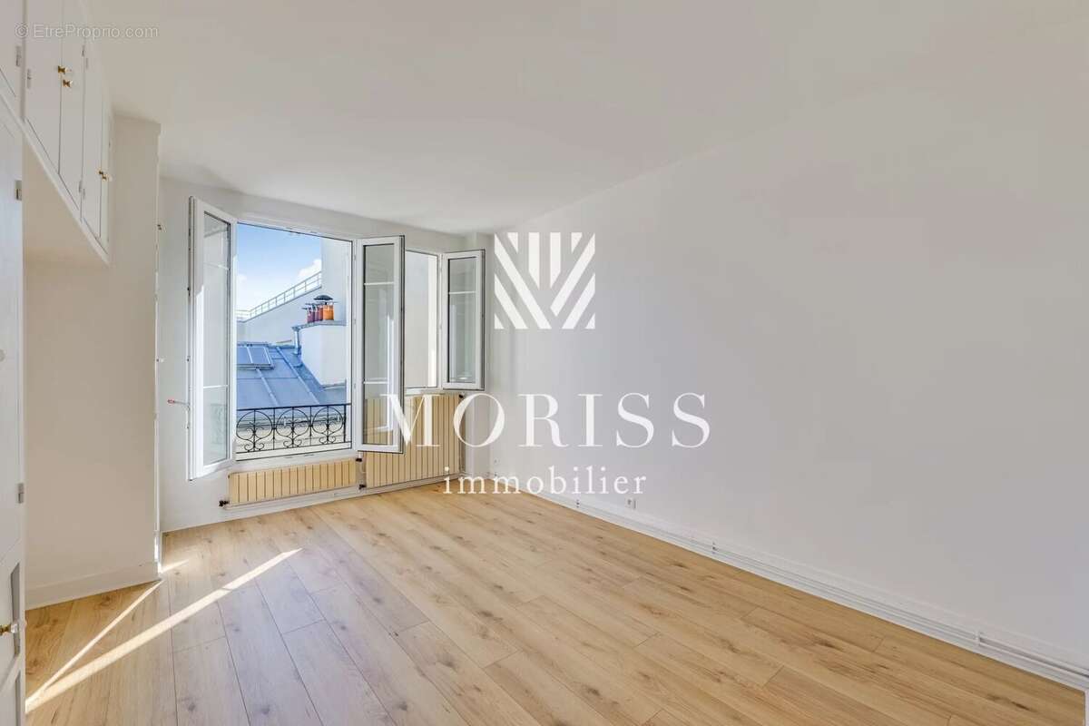 Appartement à LEVALLOIS-PERRET
