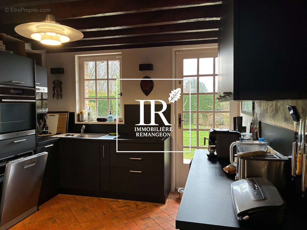 Maison 132 m² à Chaumont-Sur-Tharonne  - photo 6