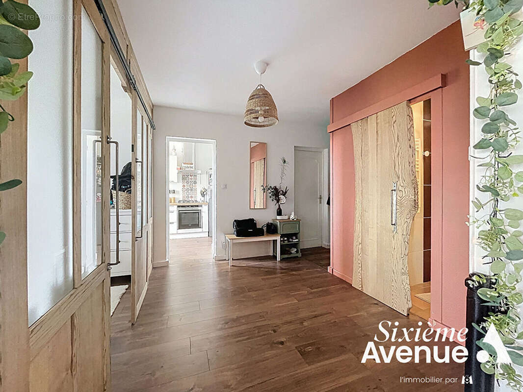 Appartement à CORBAS