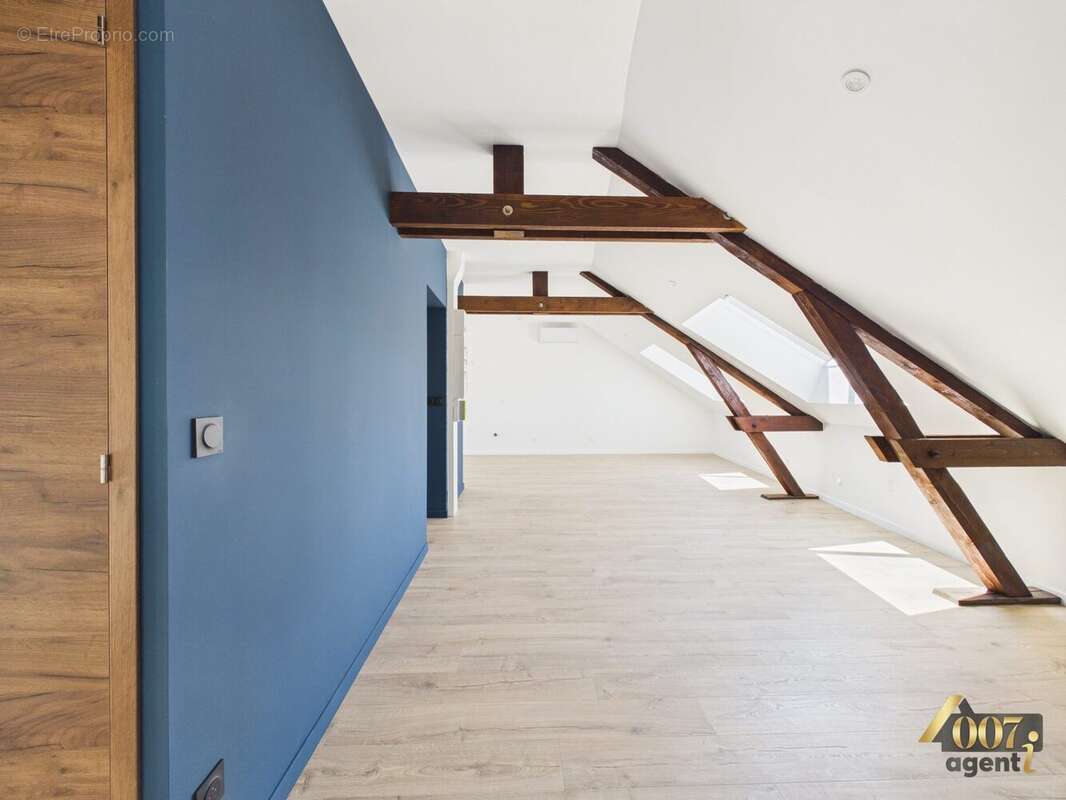 Appartement à ALBERTVILLE