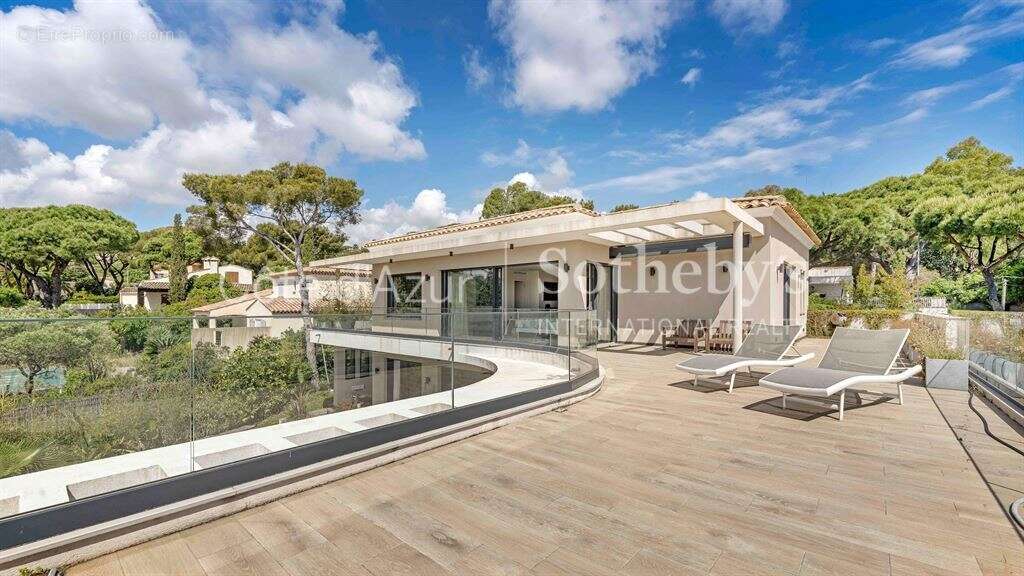 Villa contemporaine à Sainte-Maxime à 300m des plages du golfe de Saint-Tropez - photo 14