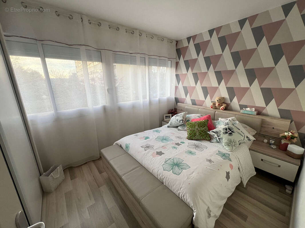 Appartement à HOUILLES