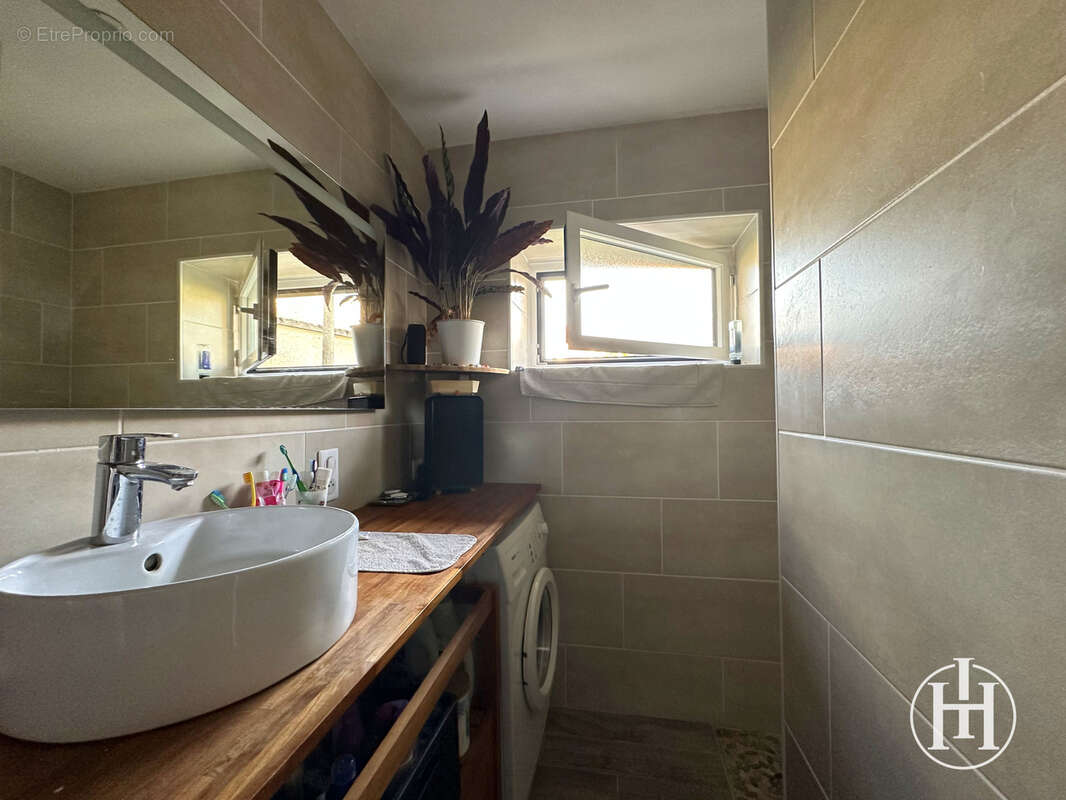 Maison à SAINT-AMAND-MONTROND