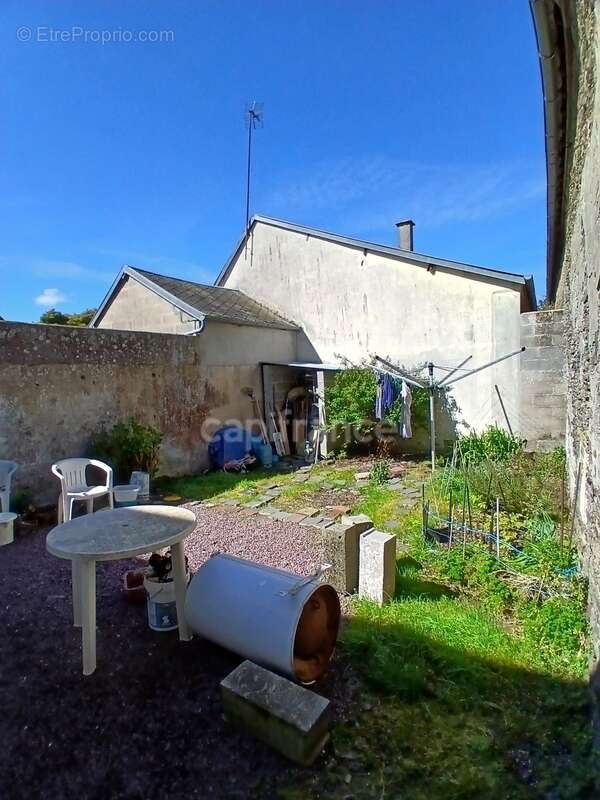 Maison à CAUMONT-L'EVENTE