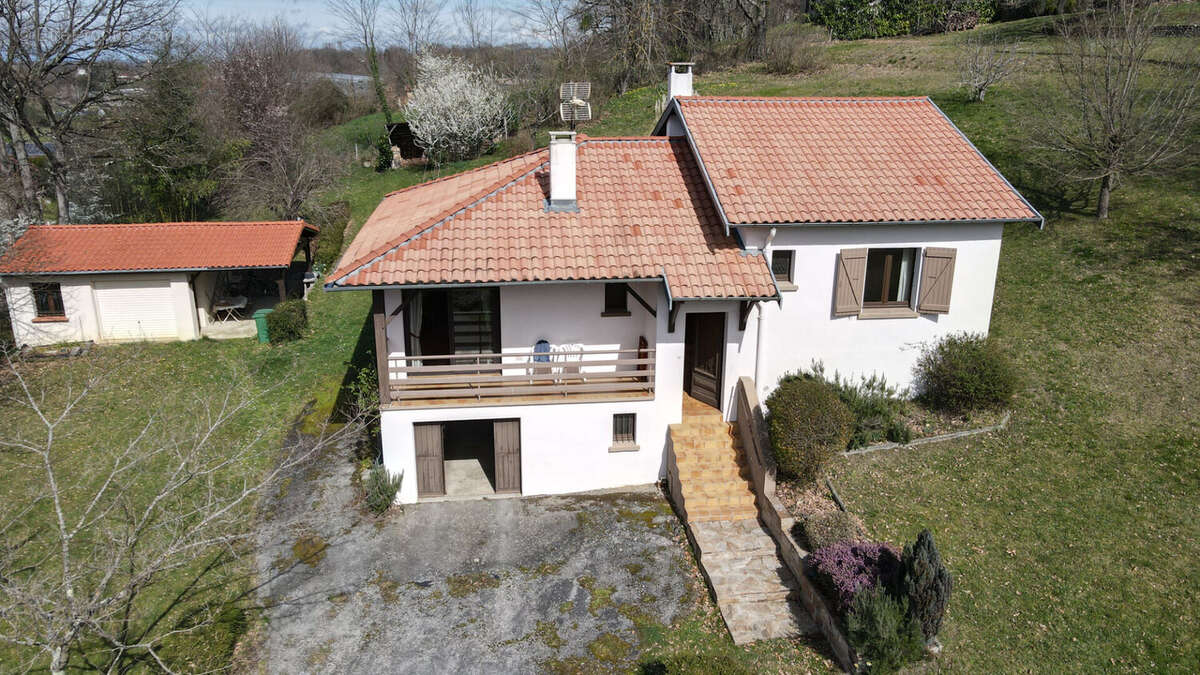 Maison à SAINT-JEAN-DE-VERGES