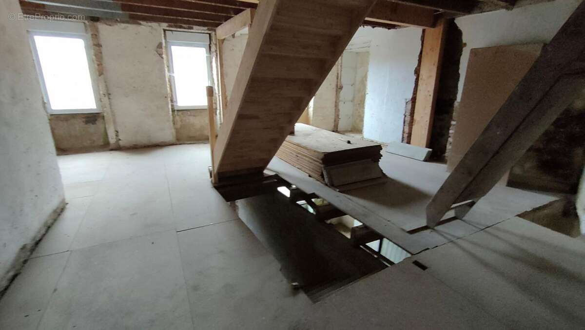 Maison à CHAMBRETAUD