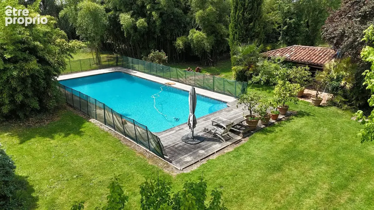 Maison bourgeoise à FAUILLET de 360m2 - photo 5