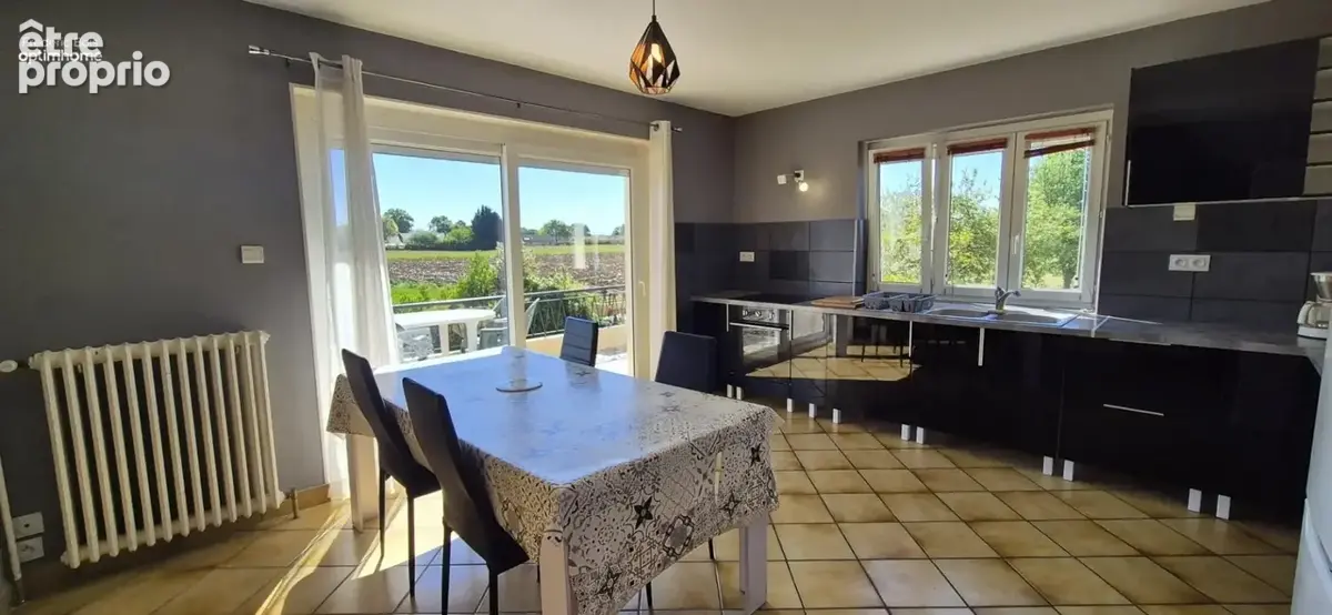 Maison de caractère de plus de 220 m² avec appartement indépendant – Entre Mâcon et Bourg-en-Bresse - photo 14