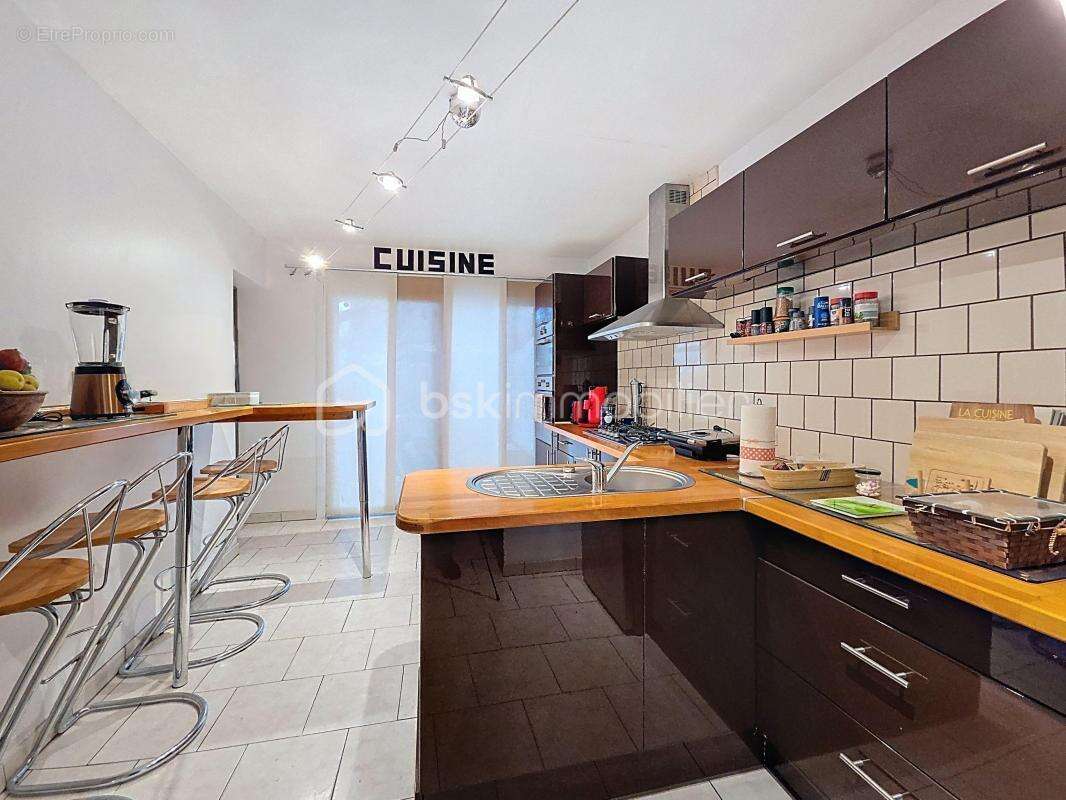 Maison à MONTIGNY-EN-GOHELLE