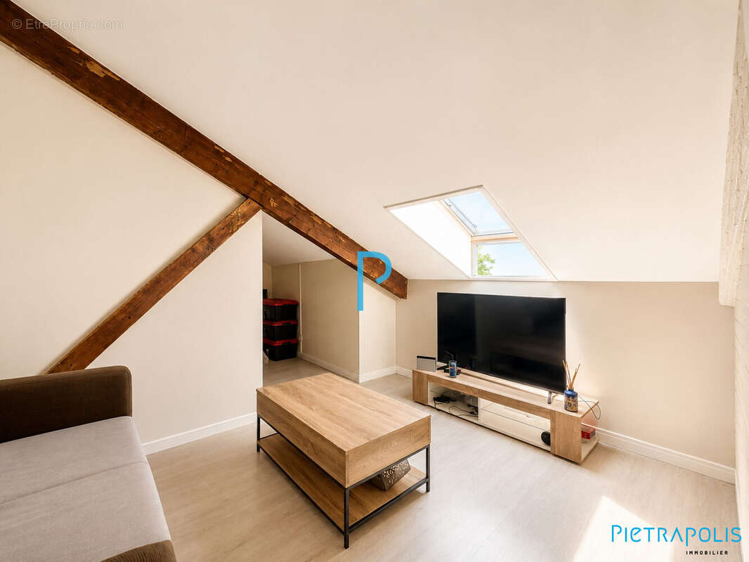 Appartement à BULLY