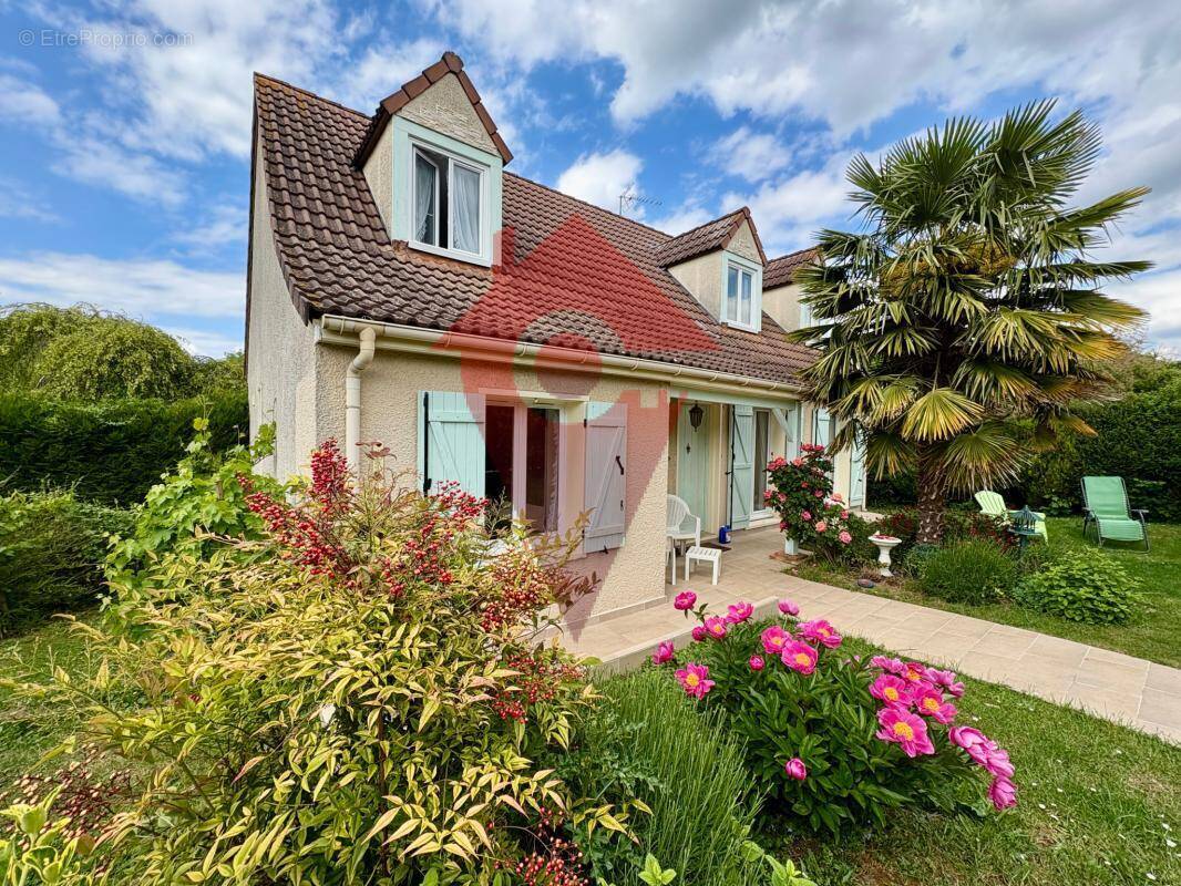 Maison à MAREIL-SUR-MAULDRE