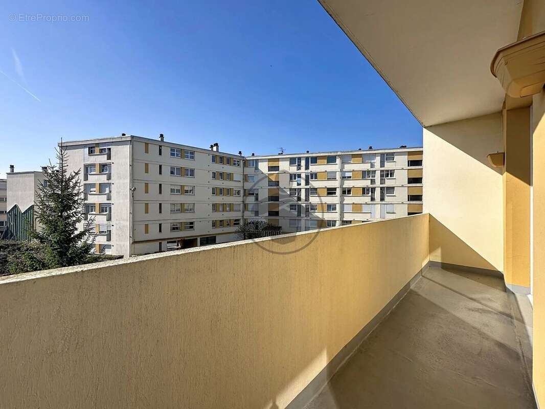 Appartement à SAINT-QUENTIN