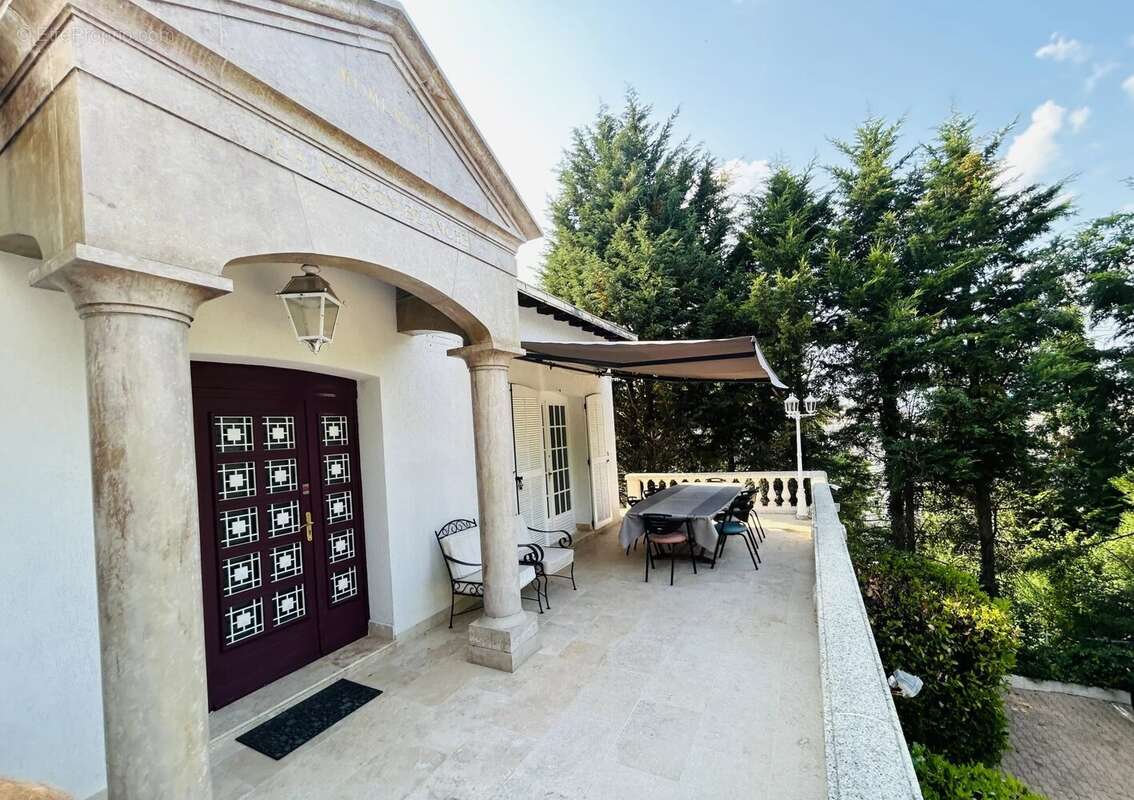 Maison à SAINT-ETIENNE