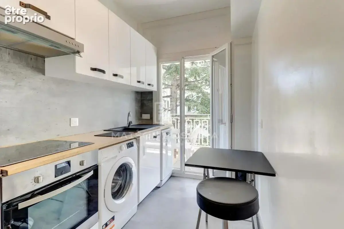 Cimiez – Grand 2 pièces avec terrasse exposée sud au calme ! - photo 6