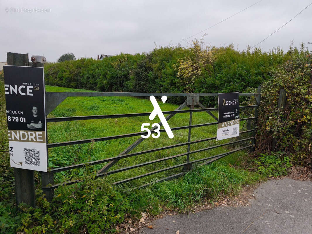 Terrain à AIRE-SUR-LA-LYS