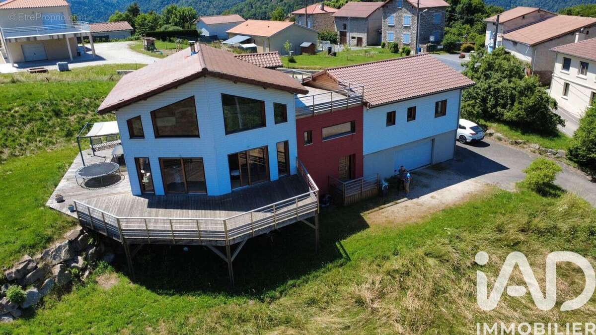 Photo 3 - Maison à SAINT-PAUL-EN-CORNILLON