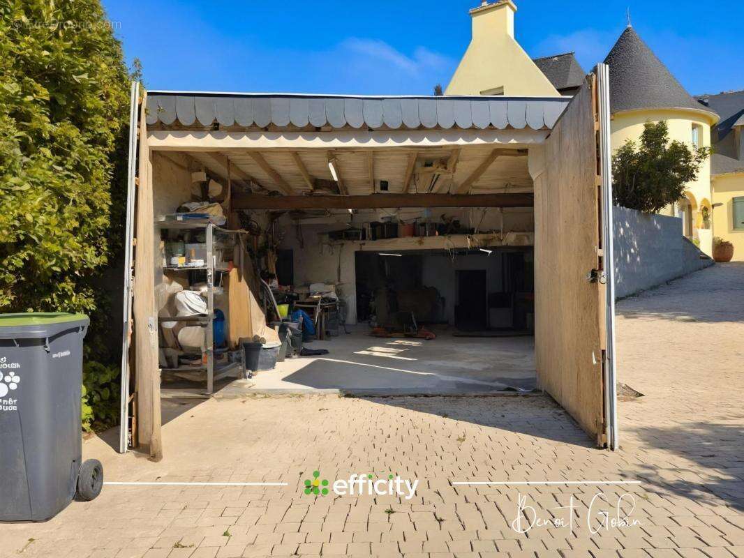 Maison à CARHAIX-PLOUGUER