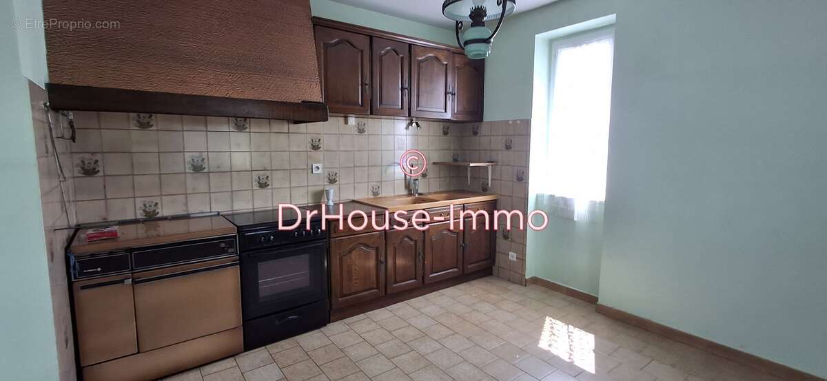 Maison à LANOUAILLE