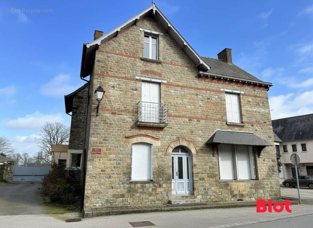 Maison à BAIS