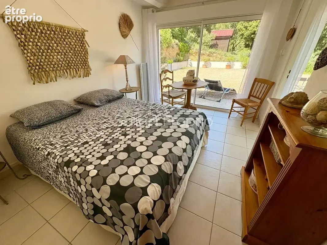 Allemagne-en-provence   propriété de charme avec piscine, t2 indépendant et plus de 5 000 m2 de terrain - photo 23