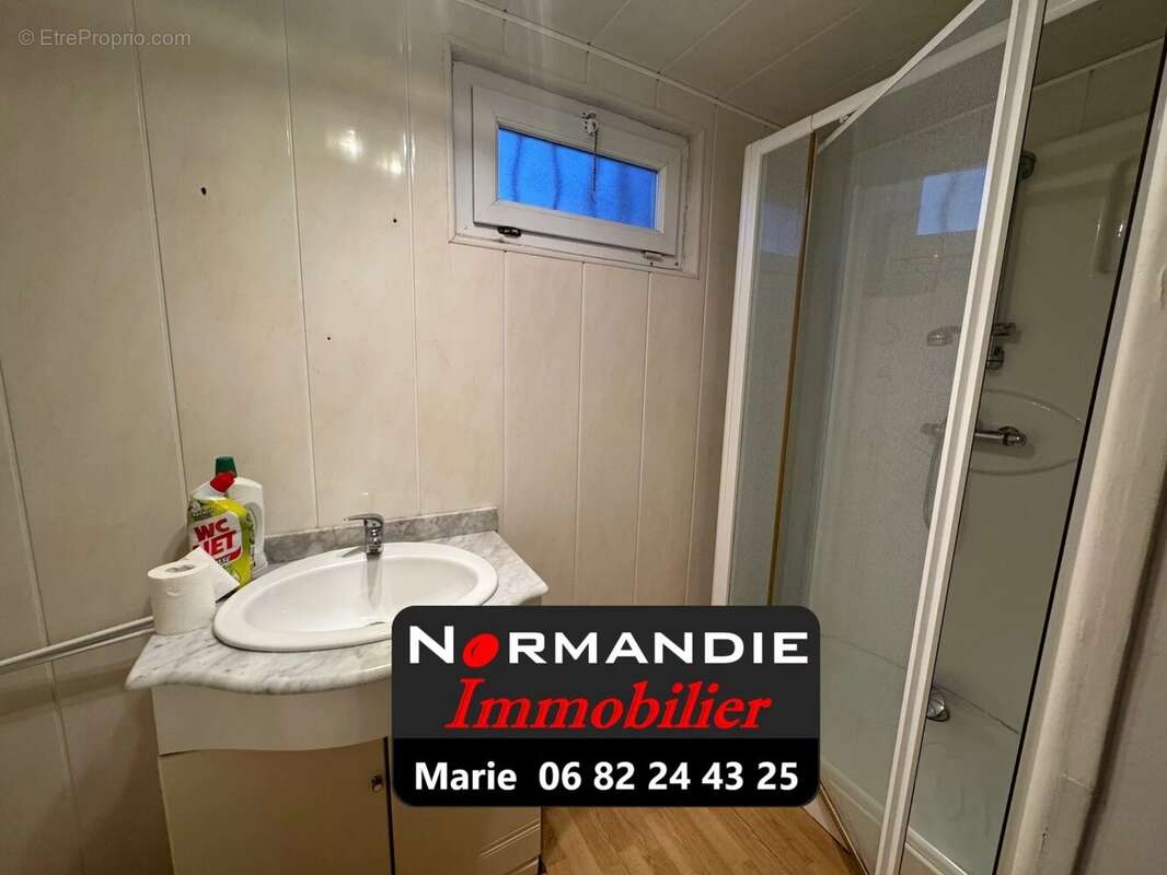 Maison à LILLEBONNE