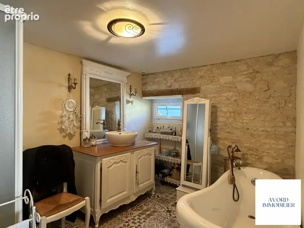 Maison 4 pièces 109 m² à vendre à Osmery (18130) - photo 9