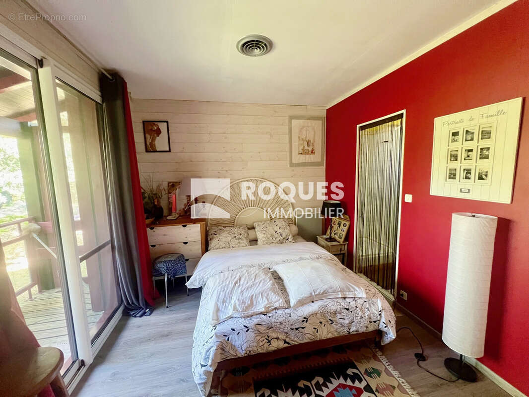 Maison T7 avec jardin, piscine et dépendances - photo 14