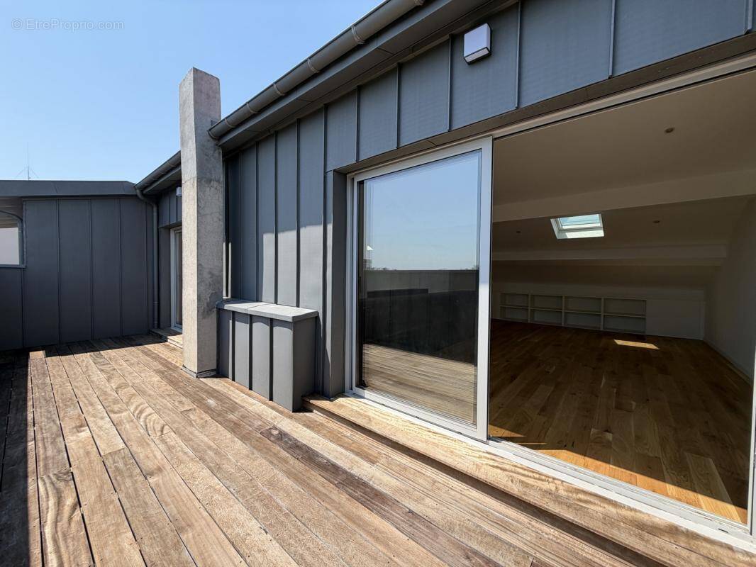 Appartement à BORDEAUX
