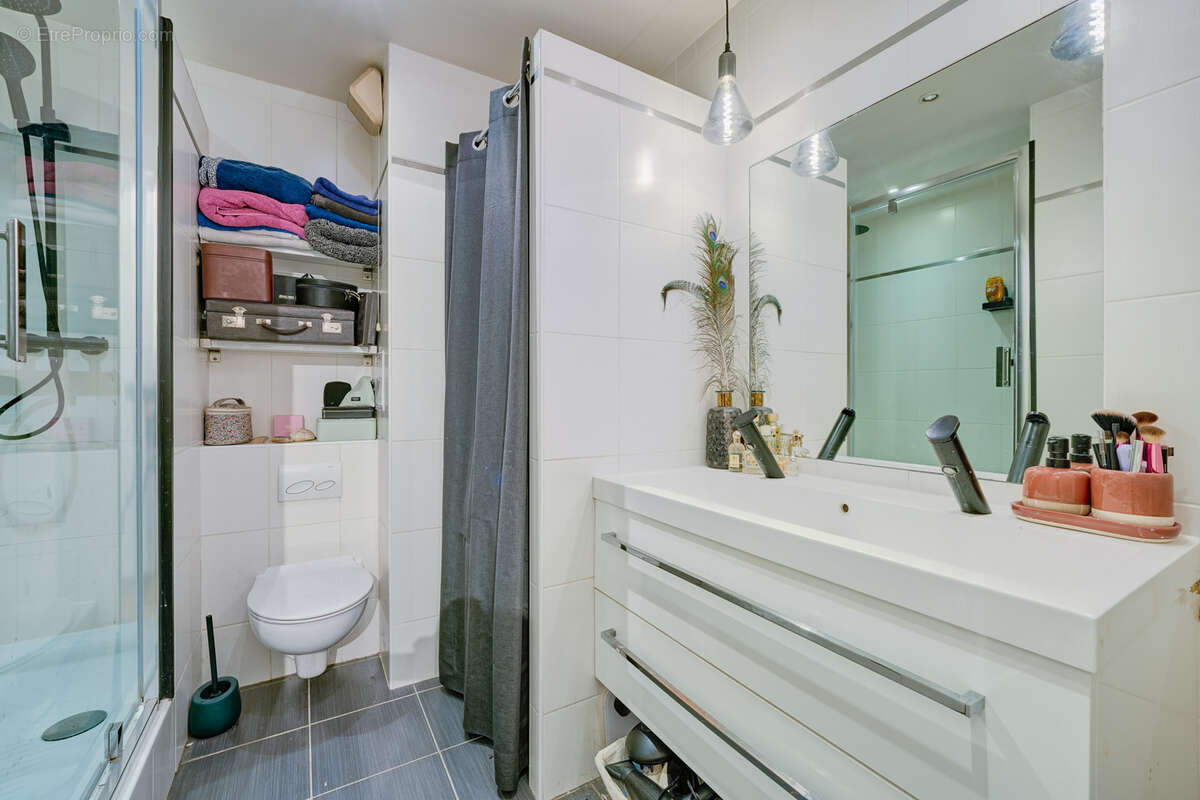 Appartement à LE PLESSIS-ROBINSON