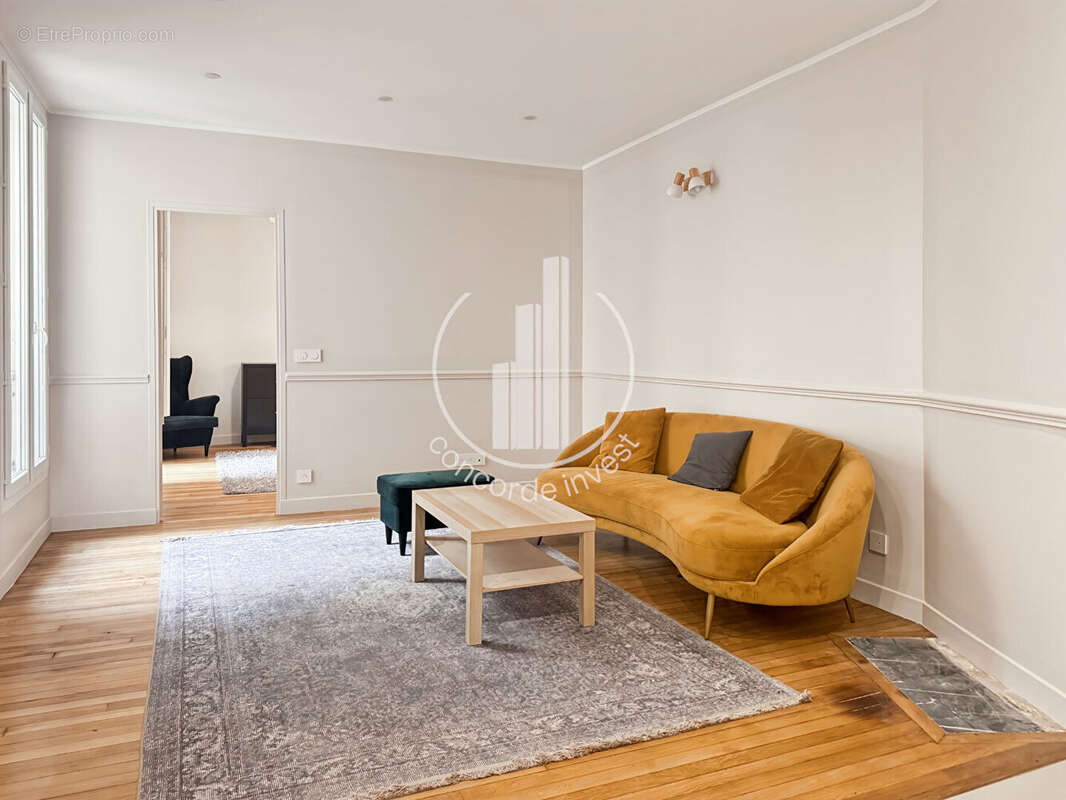 Appartement à PARIS-19E