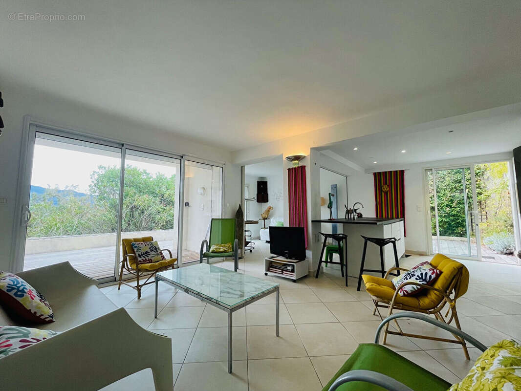 Autre à PIETROSELLA