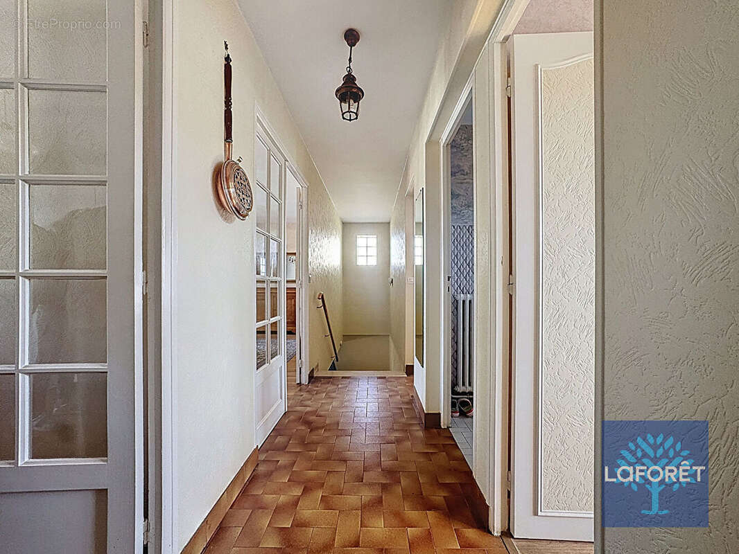 Maison à CHILLY-MAZARIN