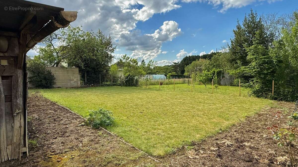 Maison à BONNETABLE