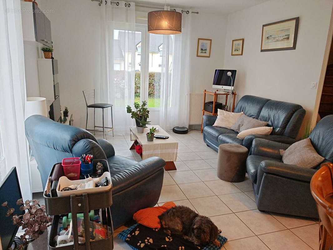 Maison à SAINT-MARTIN-DE-FONTENAY